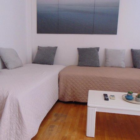 Lovely Equipped Apartment In Kallithea Αθήνα Εξωτερικό φωτογραφία
