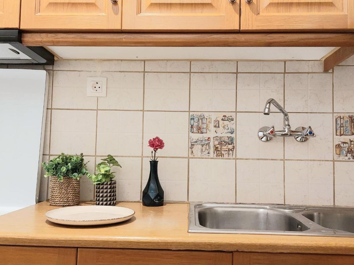 Lovely Equipped Apartment In Kallithea Αθήνα Εξωτερικό φωτογραφία